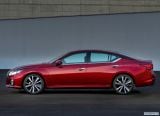 nissan_2019_altima_011.jpg