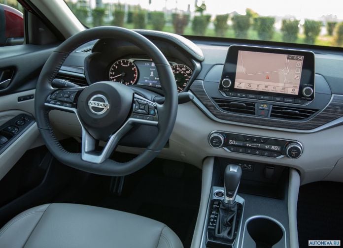 2019 Nissan Altima - фотография 30 из 73