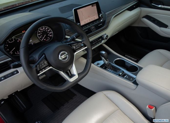 2019 Nissan Altima - фотография 34 из 73