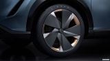 nissan_2019_ariya_concept_036.jpg