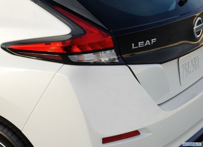2019 Nissan Leaf E+ - фотография 18 из 28 2019 Nissan Leaf E+ - фотография 18 из 28
