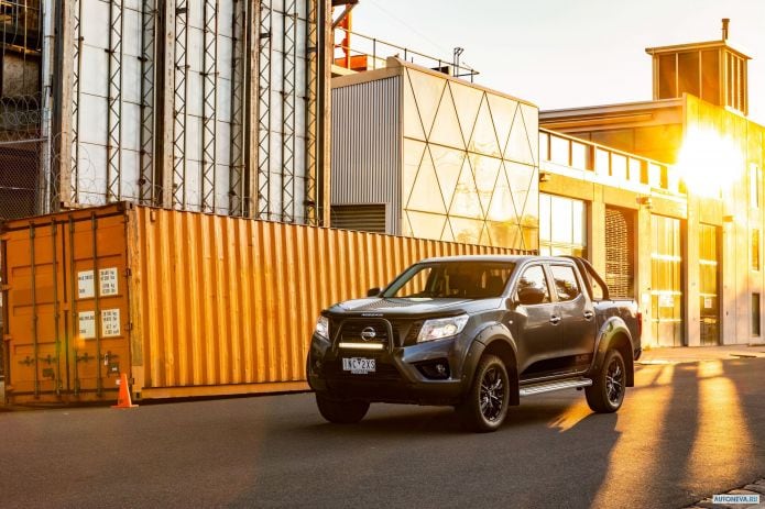 2019 Nissan Navara ST Black Edition Dual Cab - фотография 5 из 26