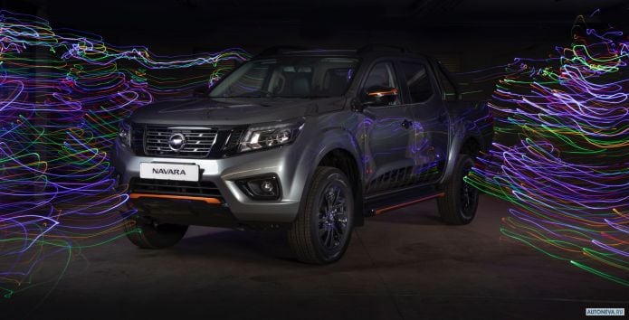 2019 Nissan Navara Stealth Double Cab - фотография 10 из 32 2019 Nissan Navara Stealth Double Cab - фотография 10 из 32