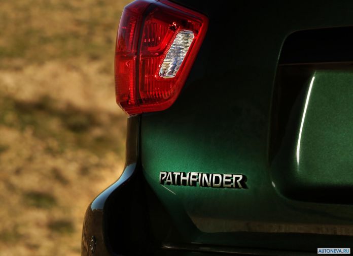 2019 Nissan Pathfinder Rock Creek Edition - фотография 16 из 18