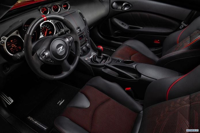 2020 Nissan 370Z 50th Anniversary Edition - фотография 10 из 23