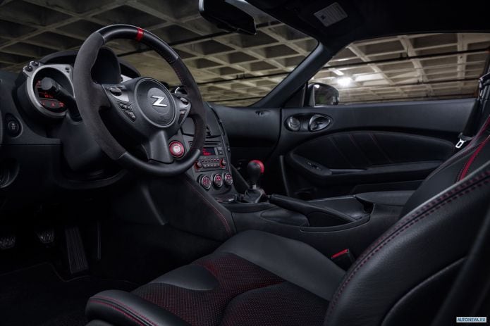 2020 Nissan 370Z 50th Anniversary Edition - фотография 11 из 23