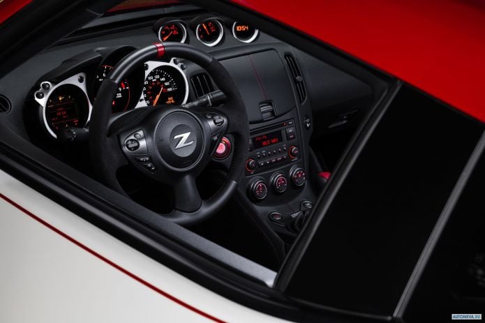 2020 Nissan 370Z 50th Anniversary Edition - фотография 15 из 23