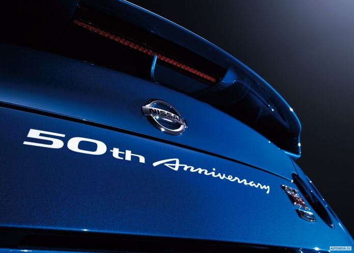 2020 Nissan GT-R 50th Anniversary - фотография 11 из 20