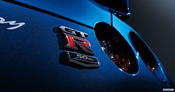 2020 Nissan GT-R 50th Anniversary - фотография 12 из 20 2020 Nissan GT-R 50th Anniversary - фотография 12 из 20