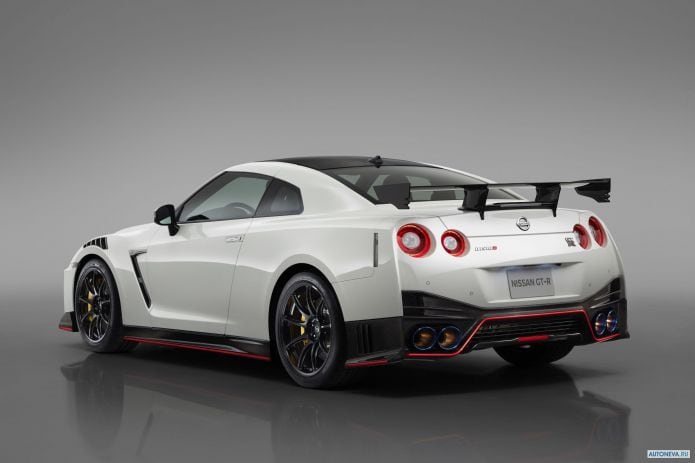 2020 Nissan GT-R Nismo - фотография 9 из 30