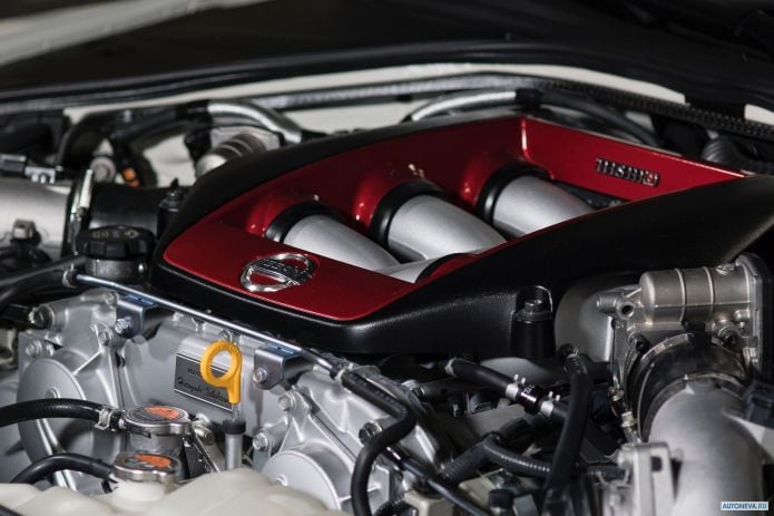 2020 Nissan GT-R Nismo - фотография 22 из 30