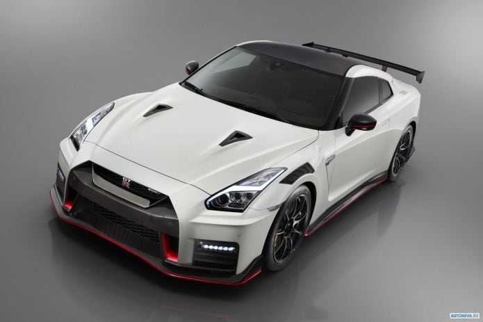 2020 Nissan GT-R Nismo - фотография 24 из 30