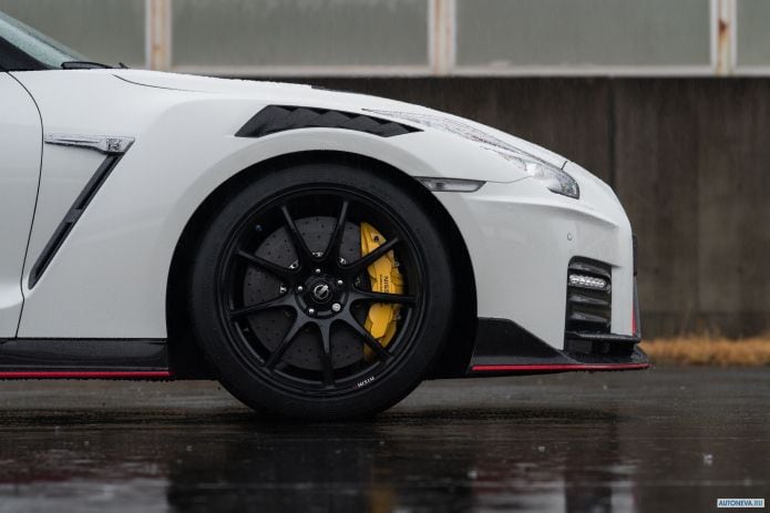 2020 Nissan GT-R Nismo - фотография 30 из 30 2020 Nissan GT-R Nismo - фотография 30 из 30