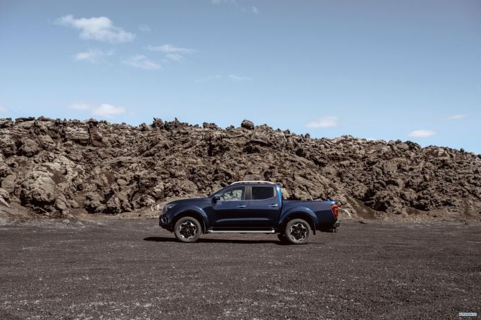 2020 Nissan Navara - фотография 8 из 23 2020 Nissan Navara - фотография 8 из 23
