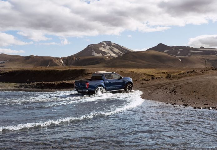 2020 Nissan Navara - фотография 13 из 23