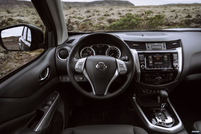 2020 Nissan Navara - фотография 16 из 23 2020 Nissan Navara - фотография 16 из 23