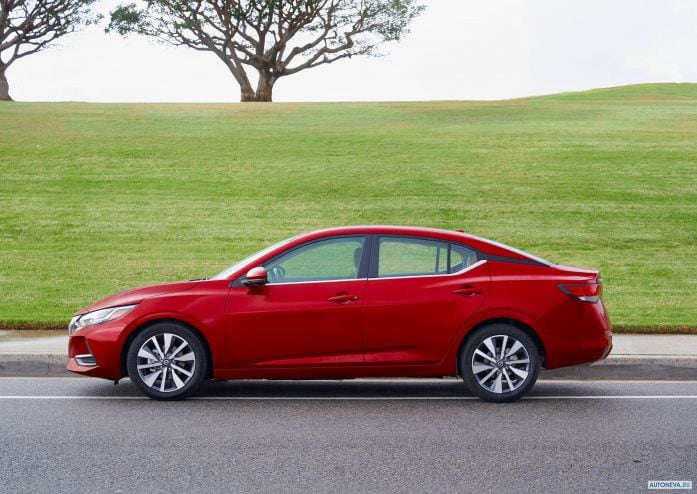 2020 Nissan Sentra SL - фотография 8 из 13 2020 Nissan Sentra SL - фотография 8 из 13