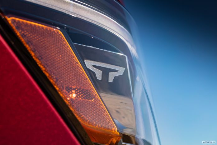 2020 Nissan Titan Platinum Reverse Crew Cab - фотография 22 из 35 2020 Nissan Titan Platinum Reverse Crew Cab - фотография 22 из 35