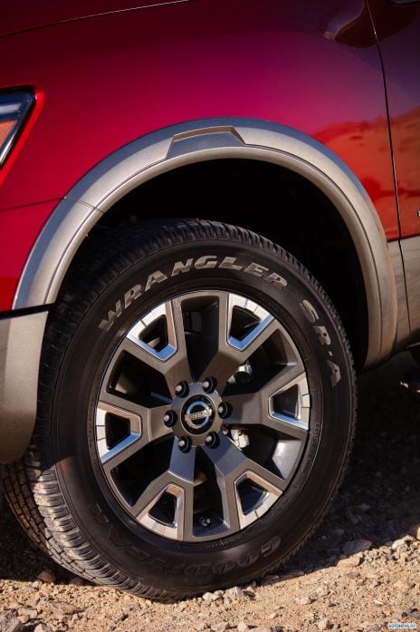 2020 Nissan Titan Platinum Reverse Crew Cab - фотография 34 из 35 2020 Nissan Titan Platinum Reverse Crew Cab - фотография 34 из 35