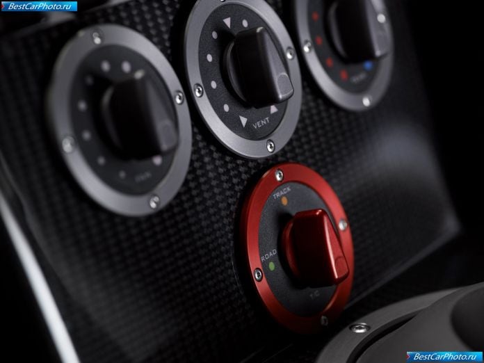 2010 Noble M600 - фотография 29 из 35 2010 Noble M600 - фотография 29 из 35
