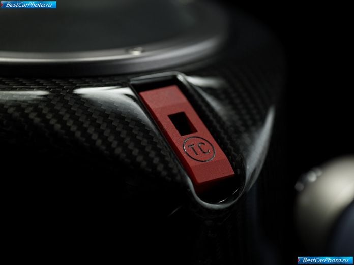 2010 Noble M600 - фотография 31 из 35 2010 Noble M600 - фотография 31 из 35