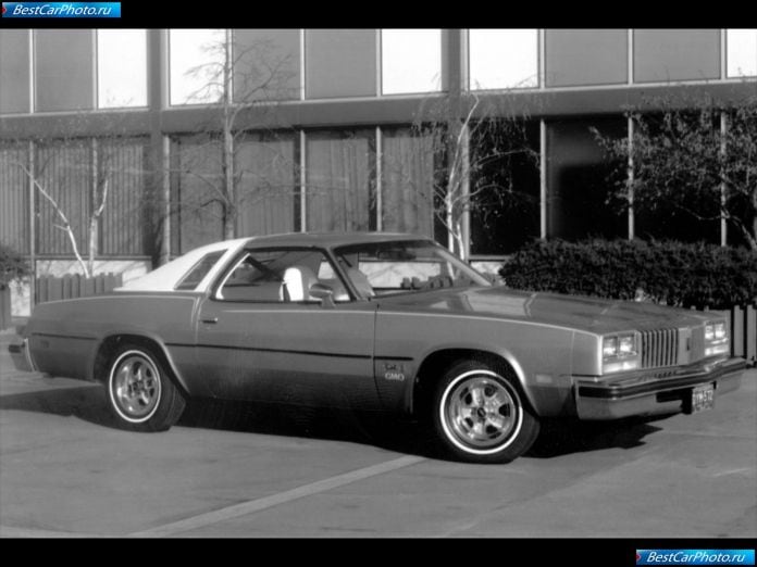 1976 Oldsmobile Cutlass S - фотография 1 из 1