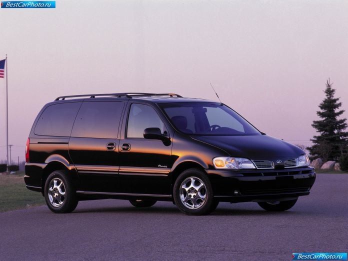 2000 Oldsmobile Silhouette - фотография 1 из 9