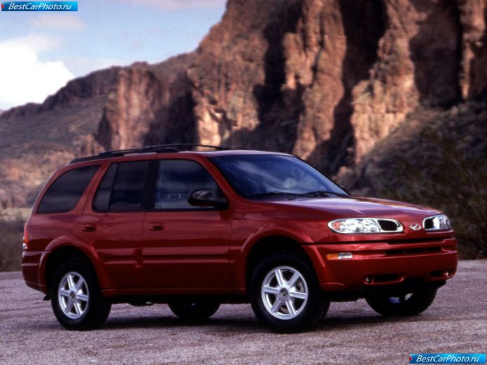 2002 Oldsmobile Bravada - фотография 3 из 30
