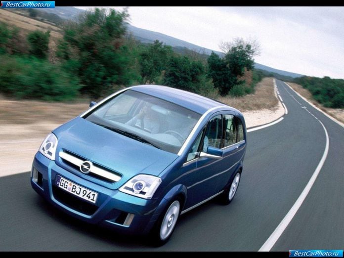 2002 Opel Concept M - фотография 2 из 32