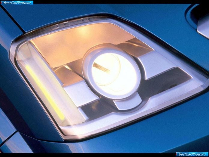 2002 Opel Concept M - фотография 28 из 32