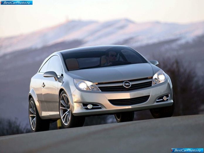 2003 Opel Gtc Geneva Concept - фотография 1 из 33