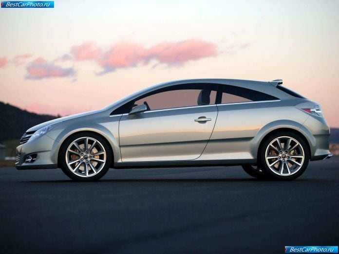 2003 Opel Gtc Geneva Concept - фотография 12 из 33