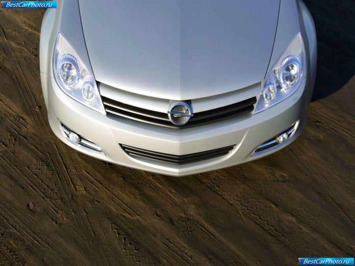 2003 Opel Gtc Geneva Concept - фотография 25 из 33