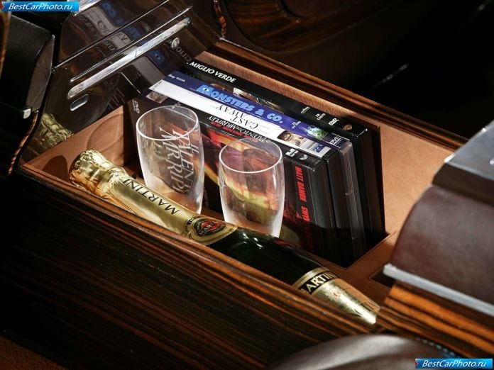 2003 Opel Insignia Concept - фотография 26 из 67