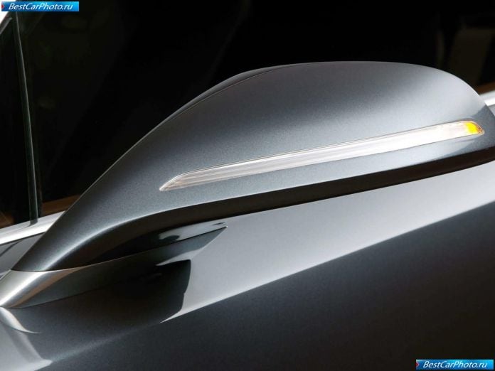 2003 Opel Insignia Concept - фотография 34 из 67