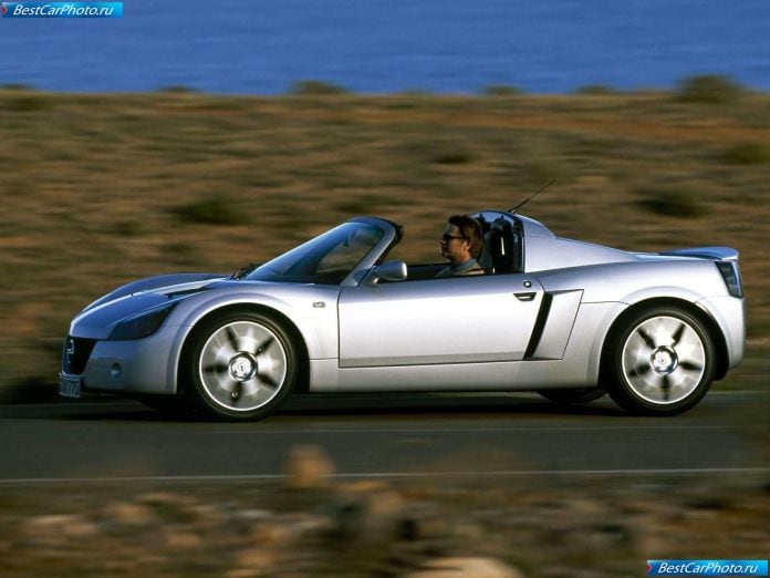 2003 Opel Speedster Turbo - фотография 12 из 16