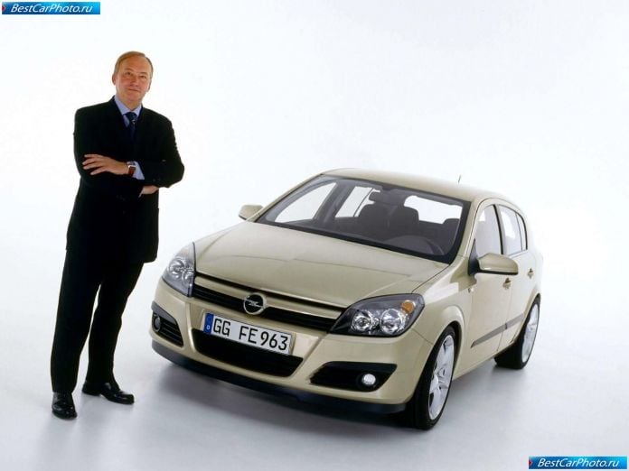 2004 Opel Astra - фотография 12 из 57