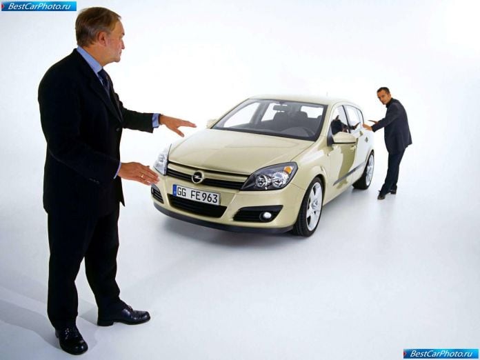 2004 Opel Astra - фотография 13 из 57