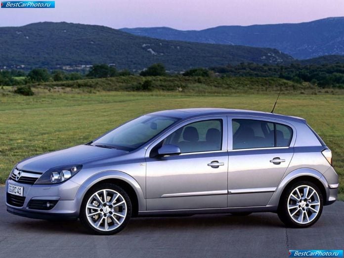 2004 Opel Astra - фотография 15 из 57
