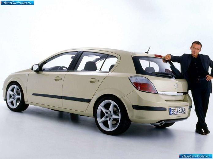 2004 Opel Astra - фотография 23 из 57