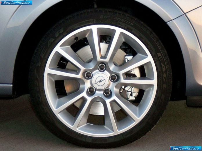 2004 Opel Astra - фотография 26 из 57