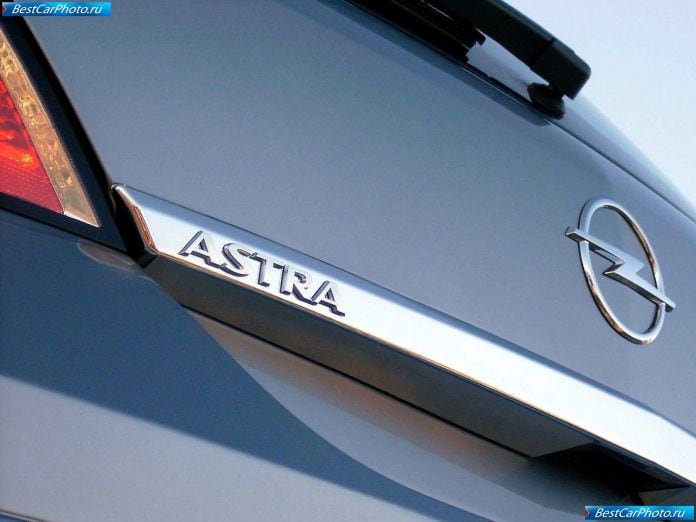 2004 Opel Astra - фотография 29 из 57