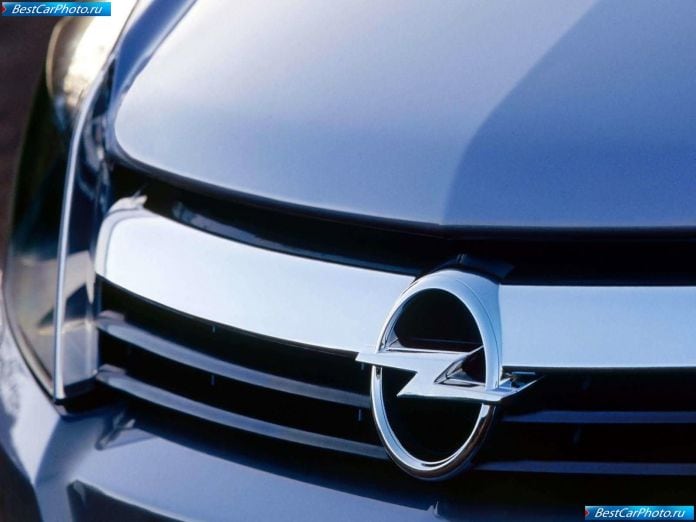 2004 Opel Astra - фотография 30 из 57