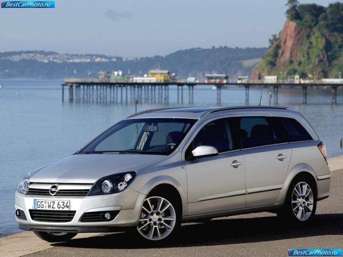 2004 Opel Astra Station Wagon - фотография 12 из 97