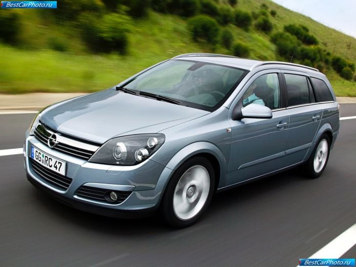 2004 Opel Astra Station Wagon - фотография 14 из 97