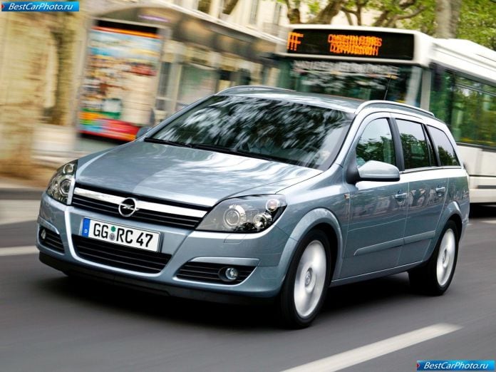 2004 Opel Astra Station Wagon - фотография 16 из 97