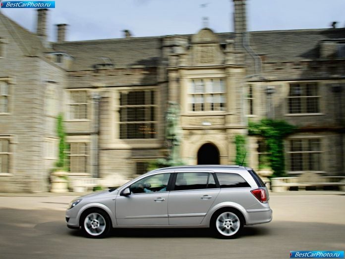 2004 Opel Astra Station Wagon - фотография 33 из 97