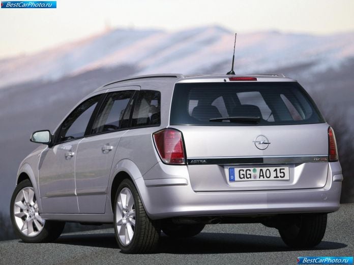 2004 Opel Astra Station Wagon - фотография 39 из 97