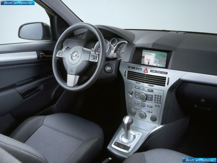 2004 Opel Astra Station Wagon - фотография 55 из 97