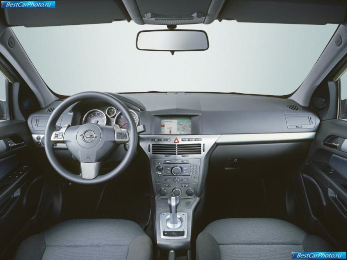 2004 Opel Astra Station Wagon - фотография 56 из 97